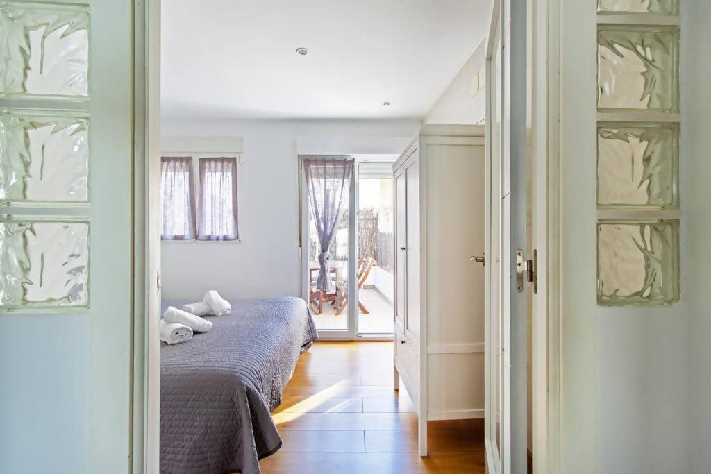 Apartamento Con Terraza Privada Cerca De La Playa Valencia Eksteriør bilde