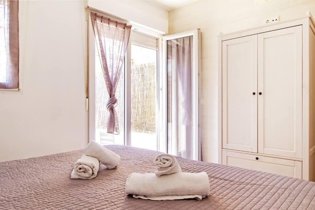 Apartamento Con Terraza Privada Cerca De La Playa Valencia Eksteriør bilde
